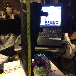 Additional photos of the Franco Sarto boots